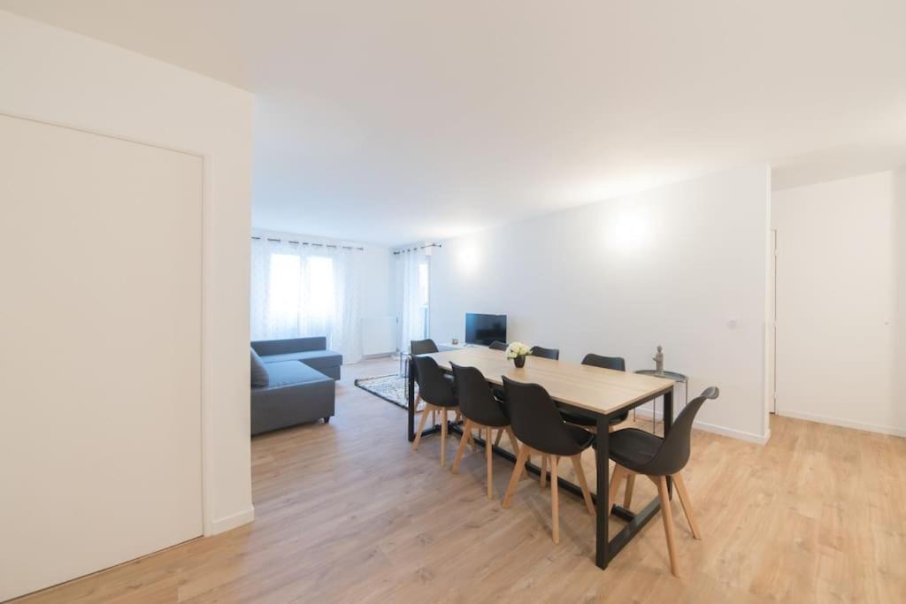 Suite Moderne Familiale 8 Pers - Disney 10M - 2 Sdb Bussy-Saint-Georges Ngoại thất bức ảnh